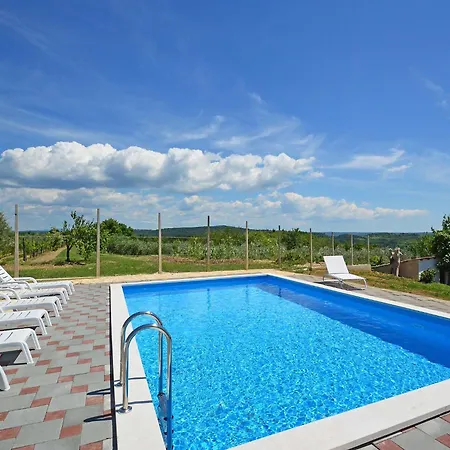 Hill By Interhome Casa vacanze Buje