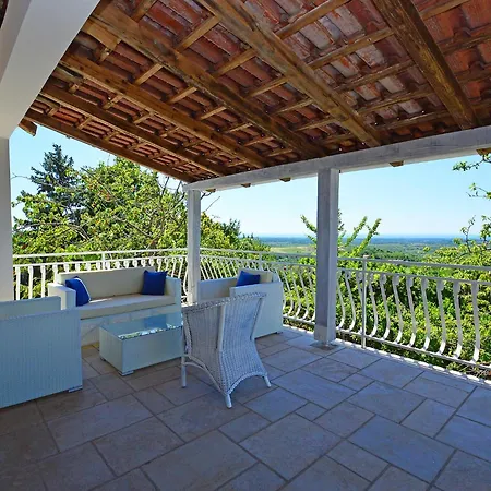 Prázdninový dům Hill By Interhome