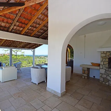 Hill By Interhome Casa vacanze